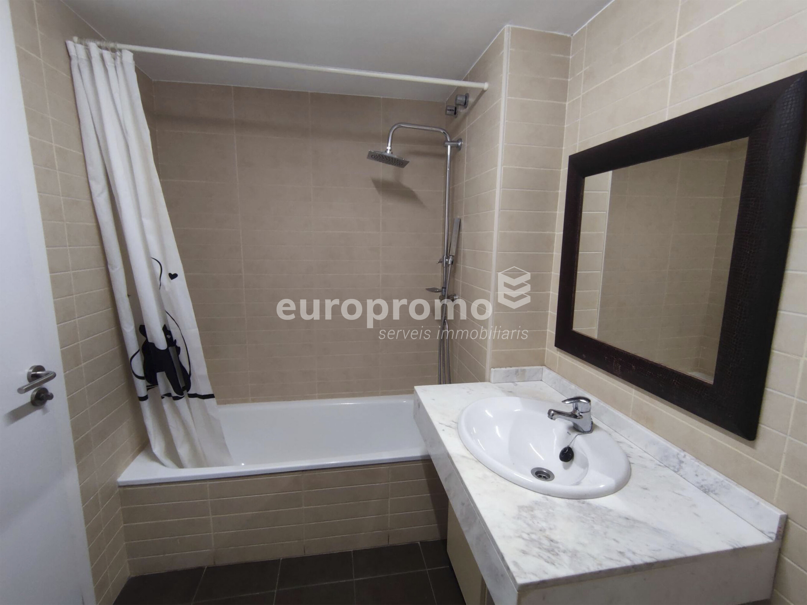 Fantástico dúplex en la zona de l'Ensanche de Girona!